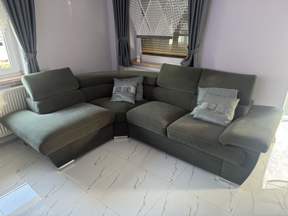 Stylowy narożnik firmy Adamski – jak nowy, 260cmx220cm