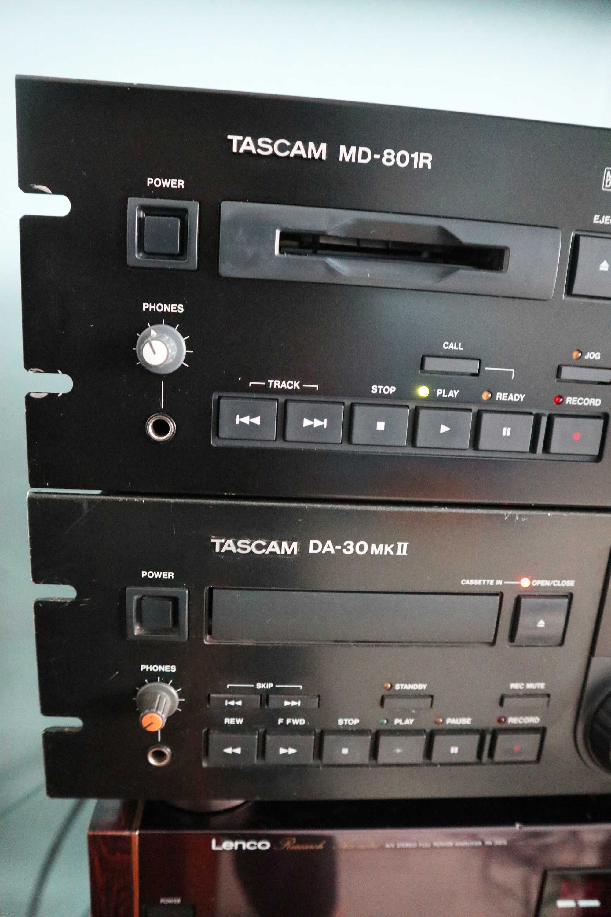 Стойка MD Recorder TASCAM MD-801R Tascam da-30 mkii