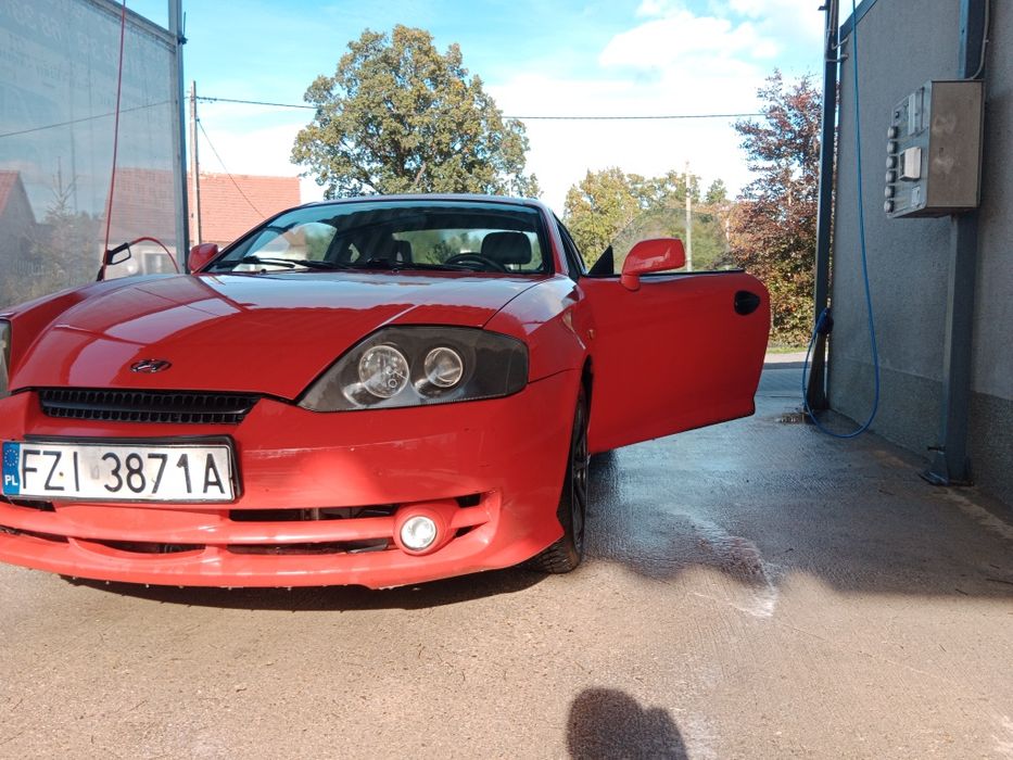 Hyundai coupe 2.0 136 km ,LPG + dorzucam części do tuningu