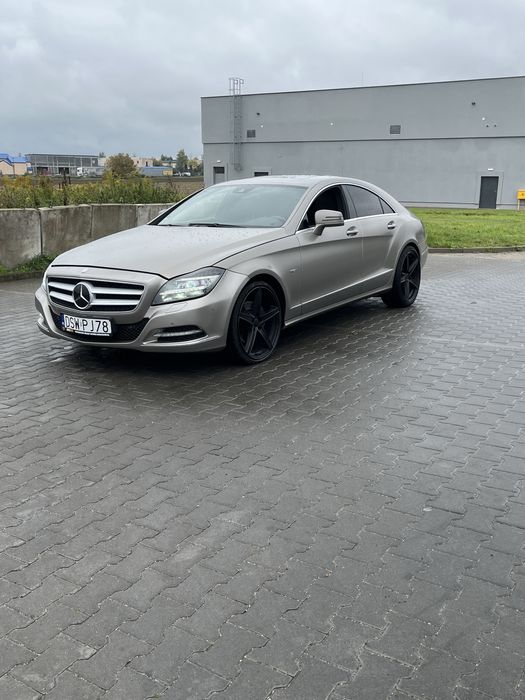 Sprzedam Meredesa CLS 350 CDI aktywne tłumniki