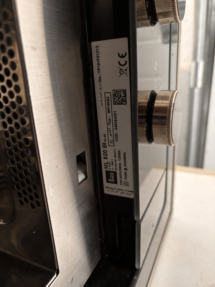 Microondas de Encastrar TEKA ML 820 BI