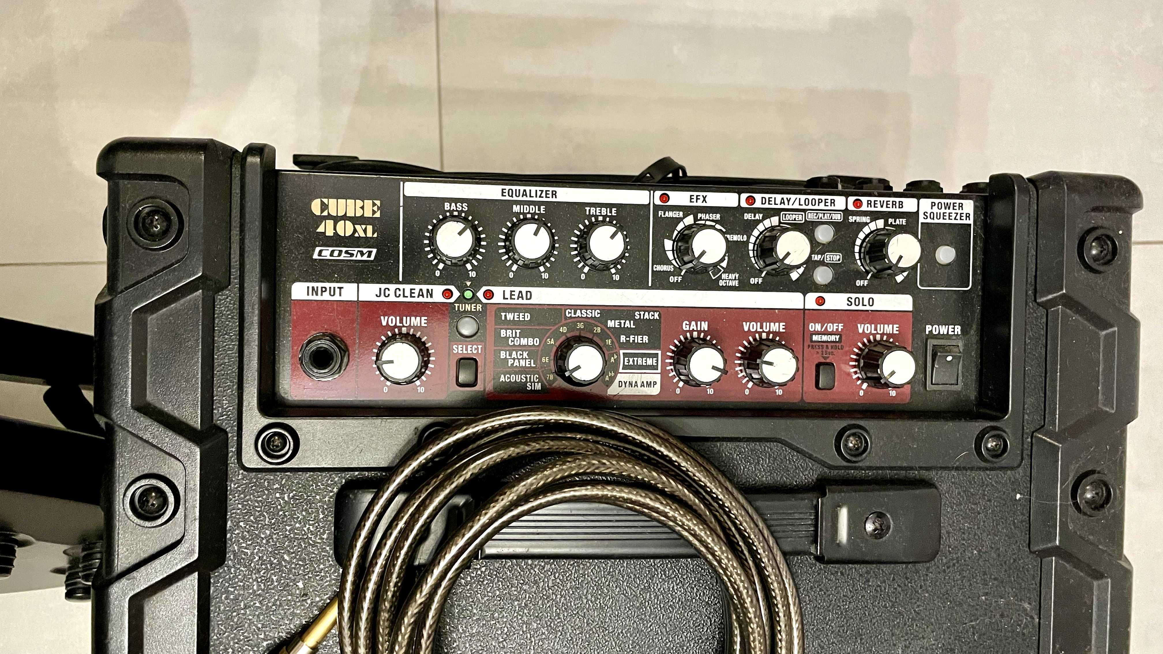 Gitara elektryczna CORT EVL-Z4 + Wzmacniacz gitarowy Roland Cube 40XL