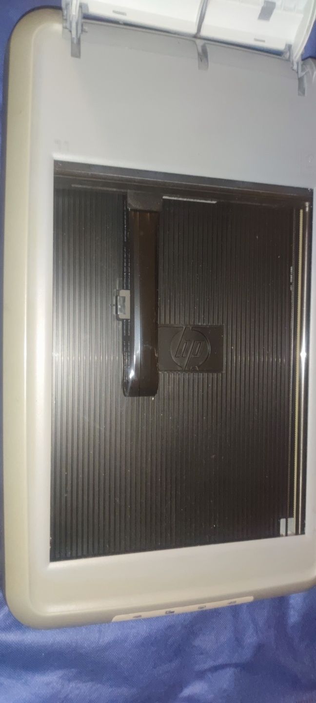 Продається по запчастинам сканер HP Scanjet 4370