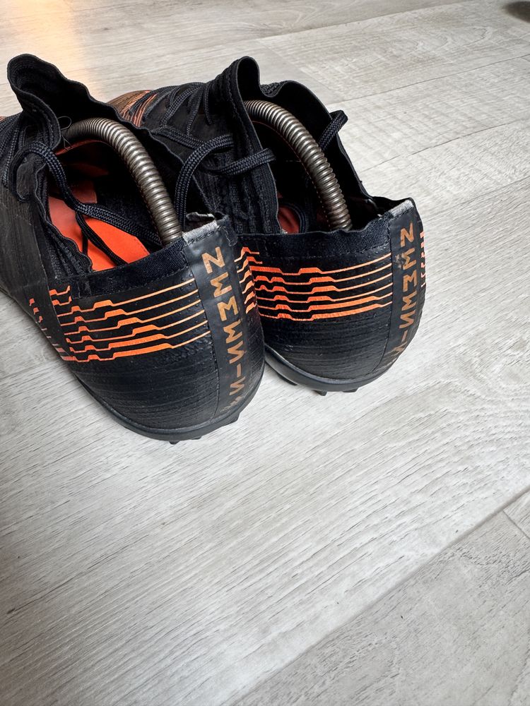 Бампы сороконожки adidas nemeziz