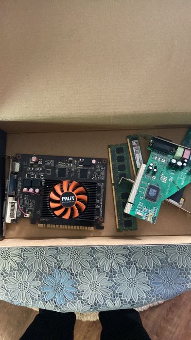 Комплектуючі до Пк