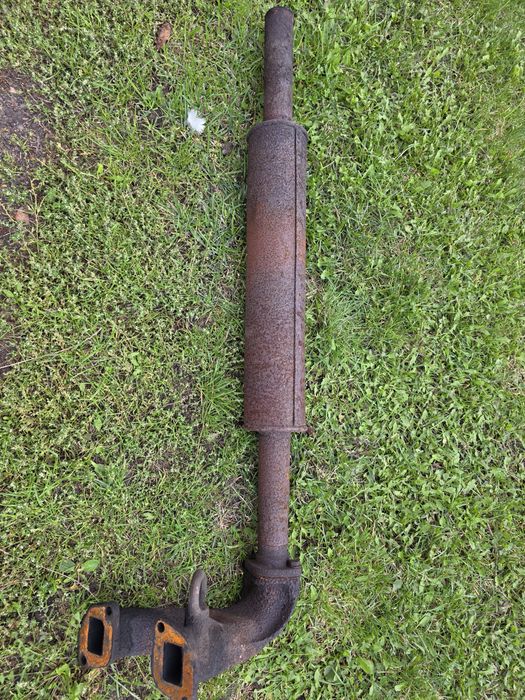 Tłumik, kolektor Ursus C 330. Używany. Komin.