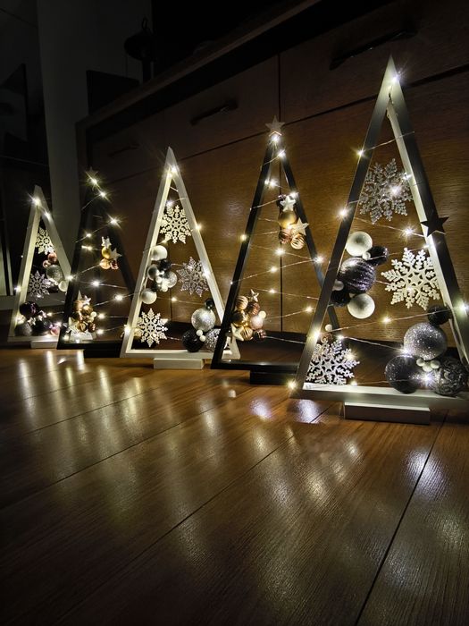 Choinki świąteczne.Dekoracja