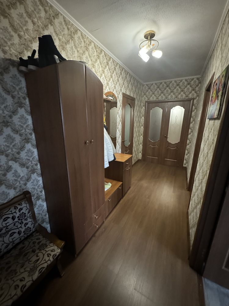 Продам 3х кімнатну квартиру на Попова.