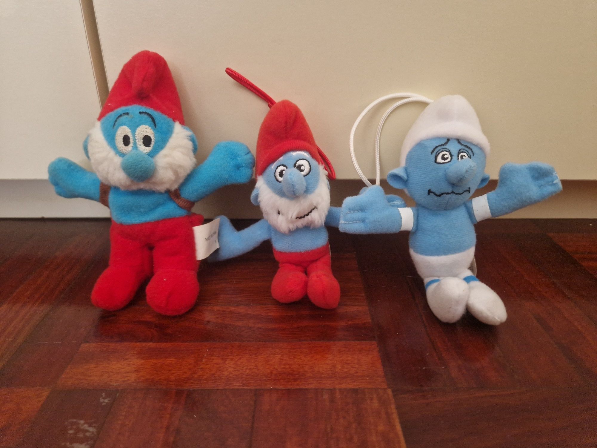 Bonecos pelucia/borracha Smurfs