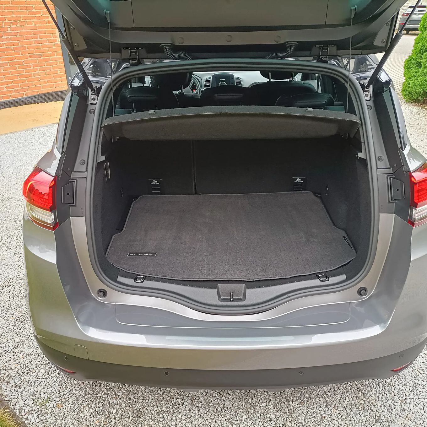 Renault Scenic Black edition automat