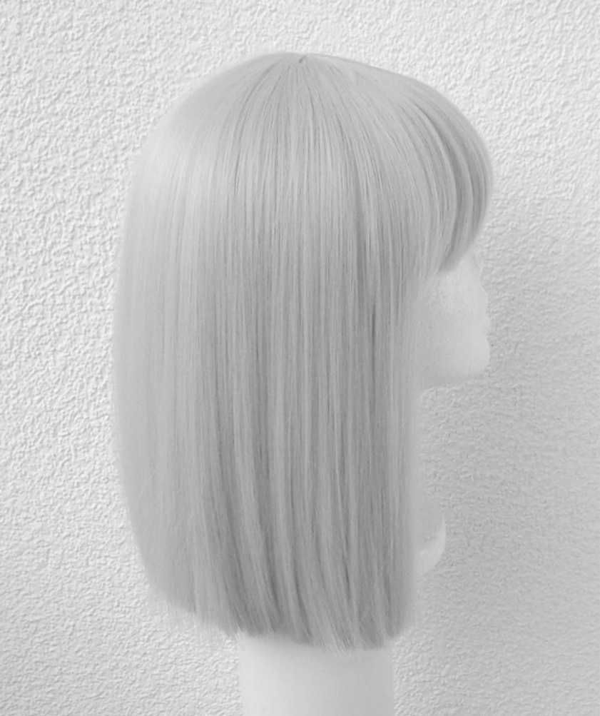 Krótka szara peruka z prostą grzywką bob cosplay szary wig siwa siwy