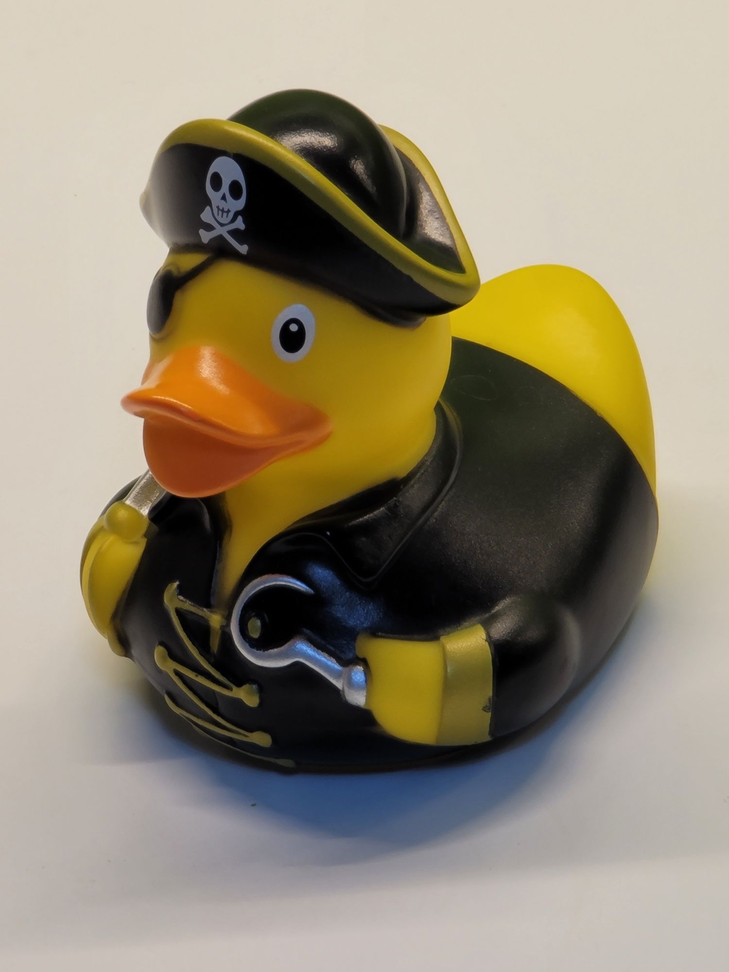 Коллекционная резиновая уточка Funny Ducks Пират L1835 Декор для ванни