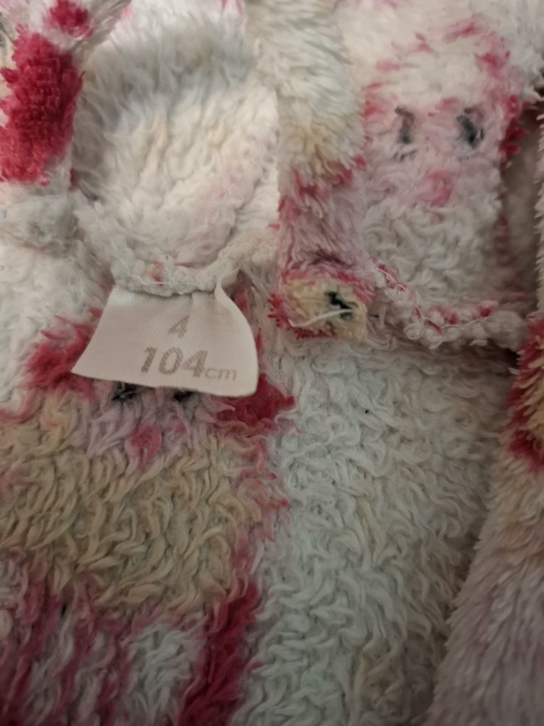 Szlafrok dla dziewczynki 104