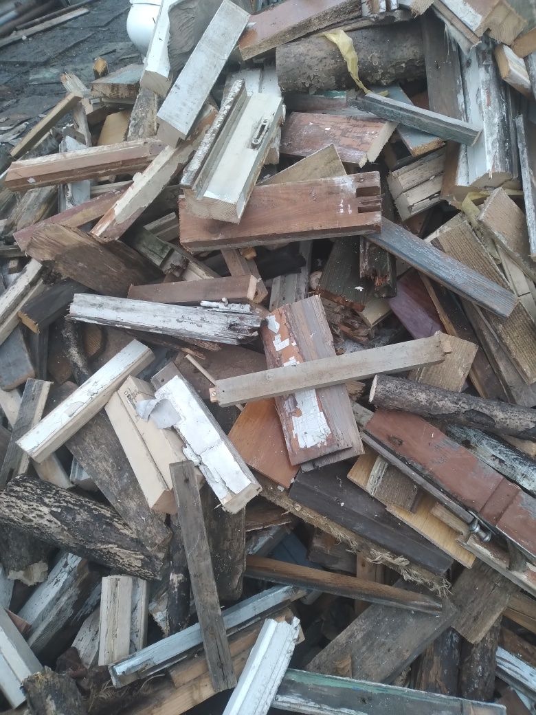Продам сухие дрова для растопки в мешках.