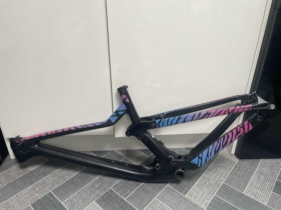 Quadro de carbono Scott Genius 2019 29”/27,5” M