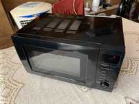 Kuchenka mikrofalowa George Home GDM101B 700W 17L - Tanio
