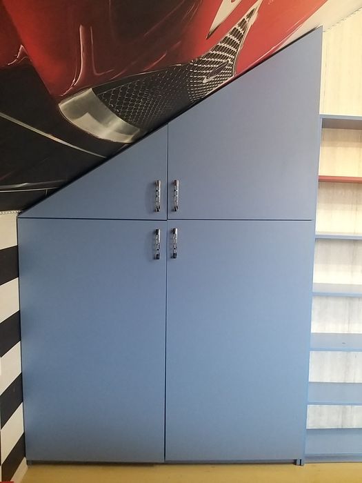 Меблі для дитячої кімнати.