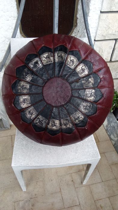 PUFF Marrocos Decorado 50x35cm. Bom Com 3 Fotos