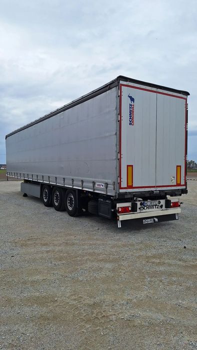 Schmitz Cargobull  Schmitz standard, podnoszony dach