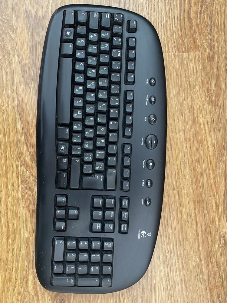 безпровідна клавіатура Logitech Y-RAJ56A