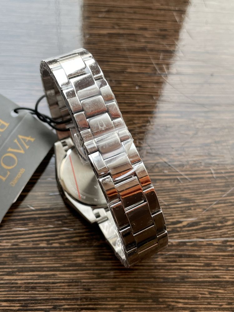 Bulova diamond часы с 11 бриллиантами годинник з діамантами diamonds