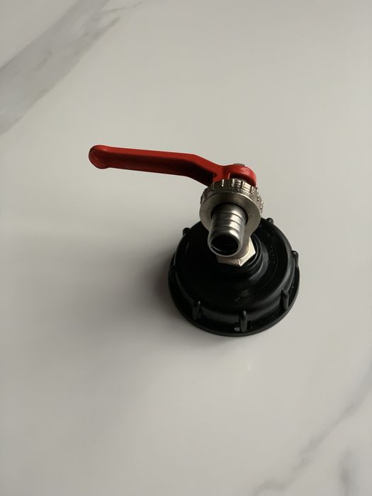 Перехідник із краном до єврокуба DN50