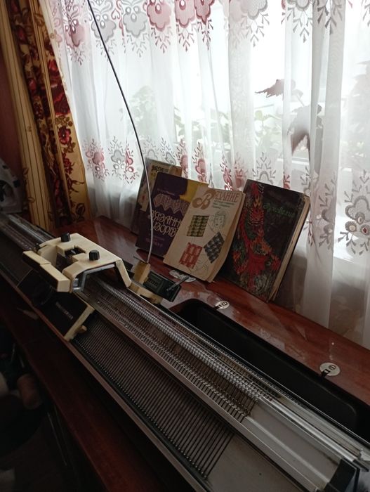 Вязальная машинка Украинка-2