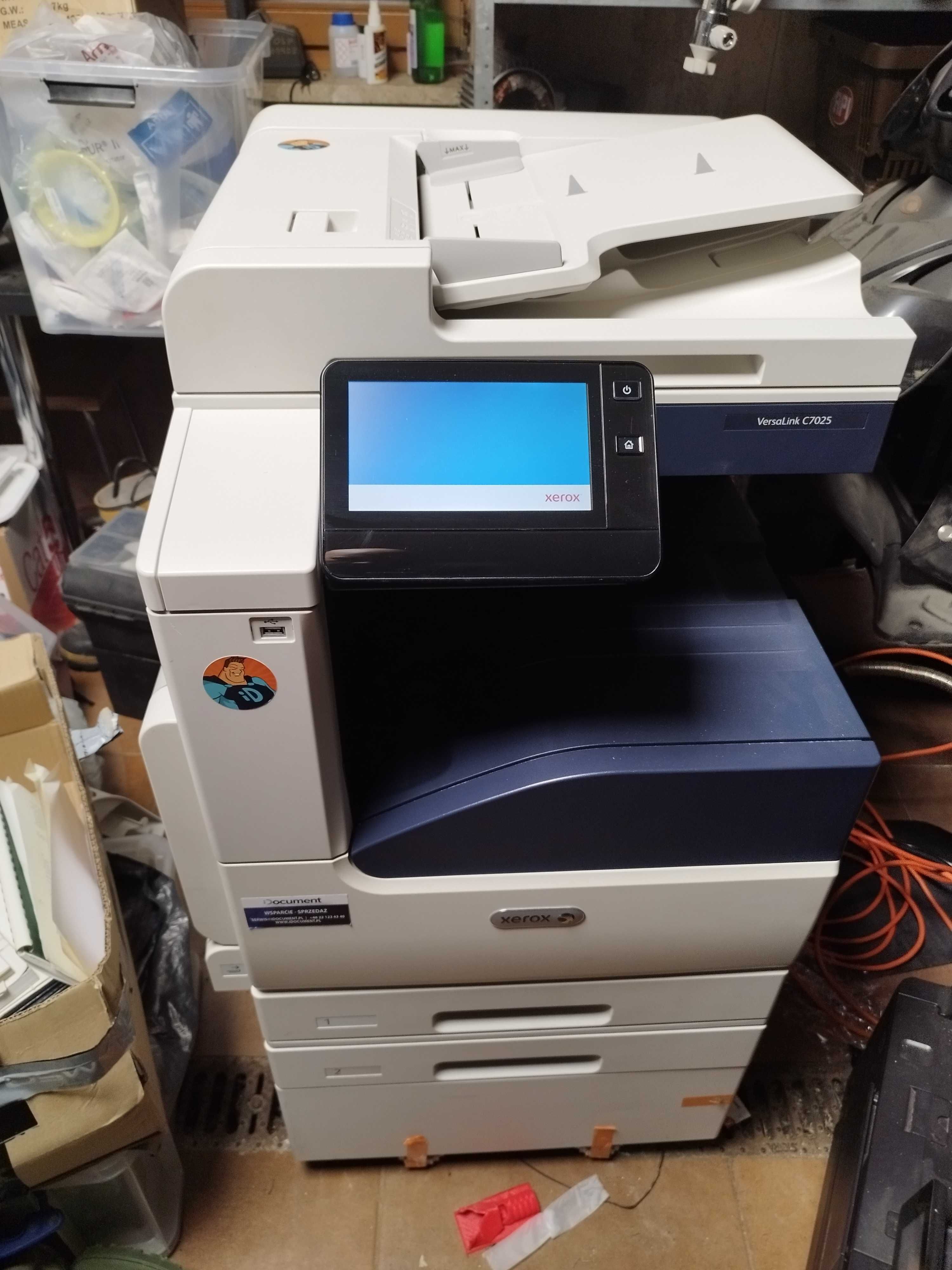 Xerox Versalink C7025 kolor+Podstawa z 3 kasetami