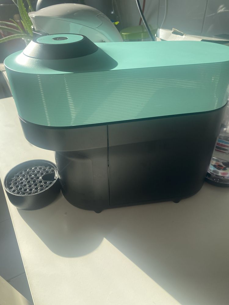 Maquina cafe nespresso Vertuo pop