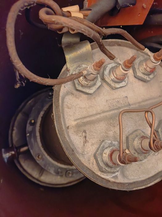 Кипятильник КНЕ-100м новий.