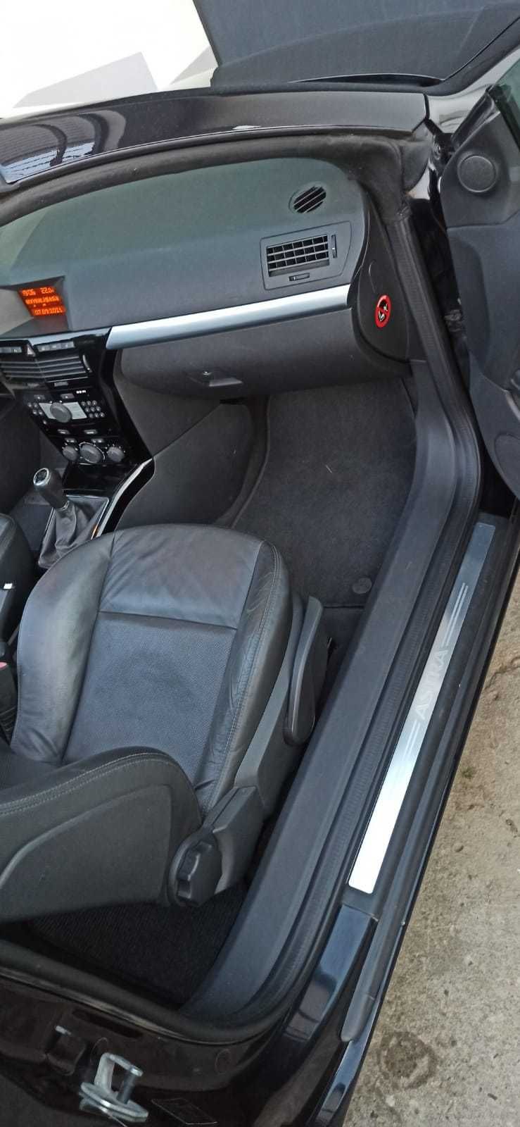 Opel Astra H Twin Top 1.8 benzyna