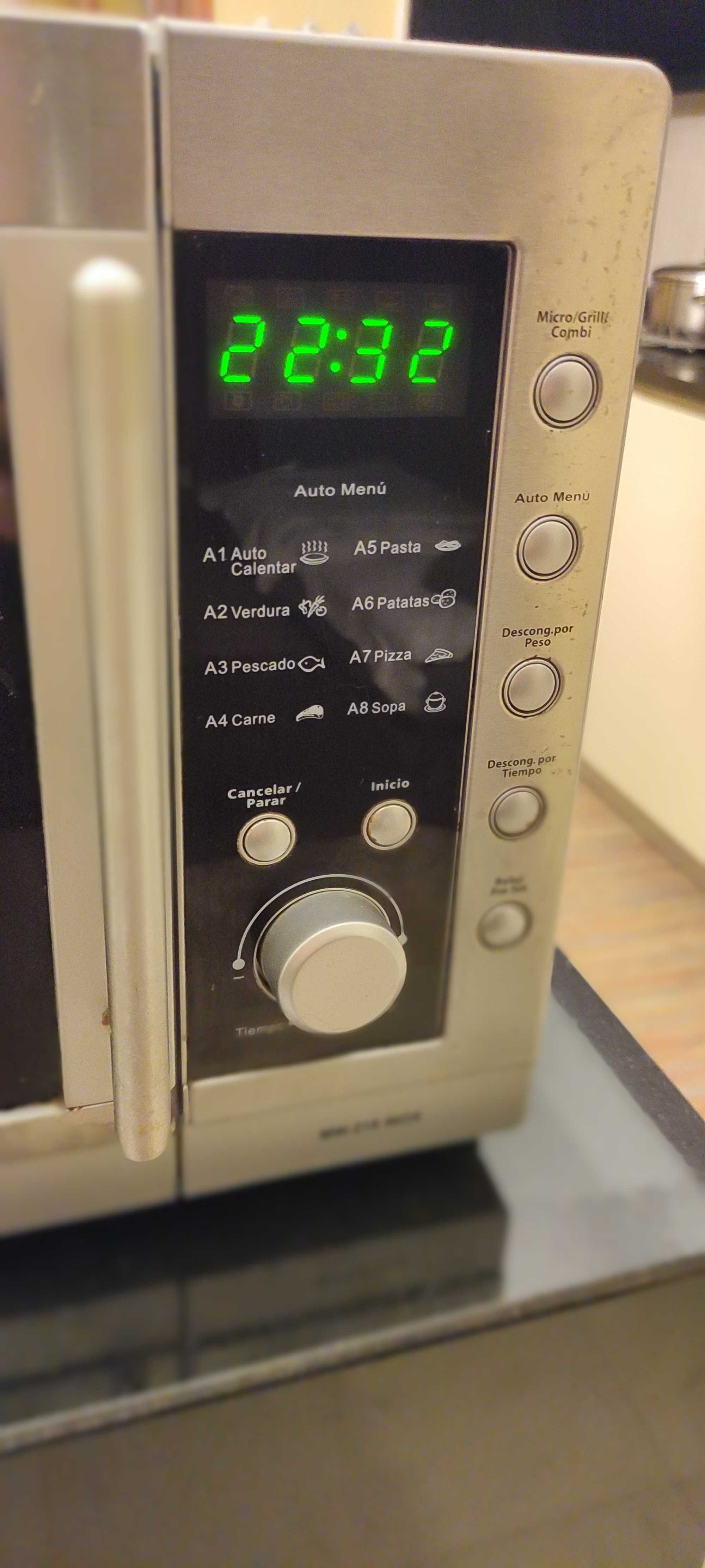 Microondas TEKA MW-219 INOX