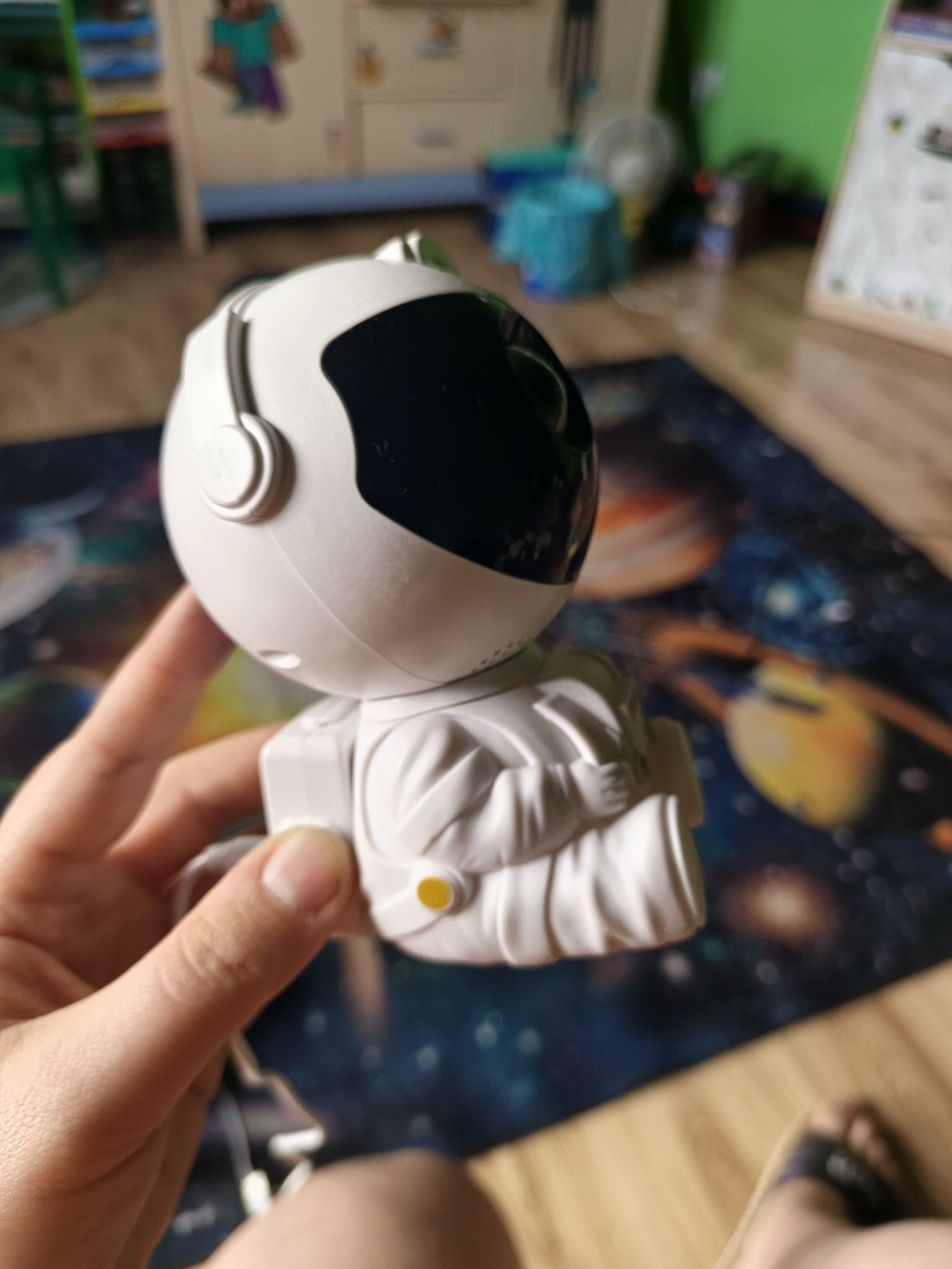 Astronauta projektor gwiazd