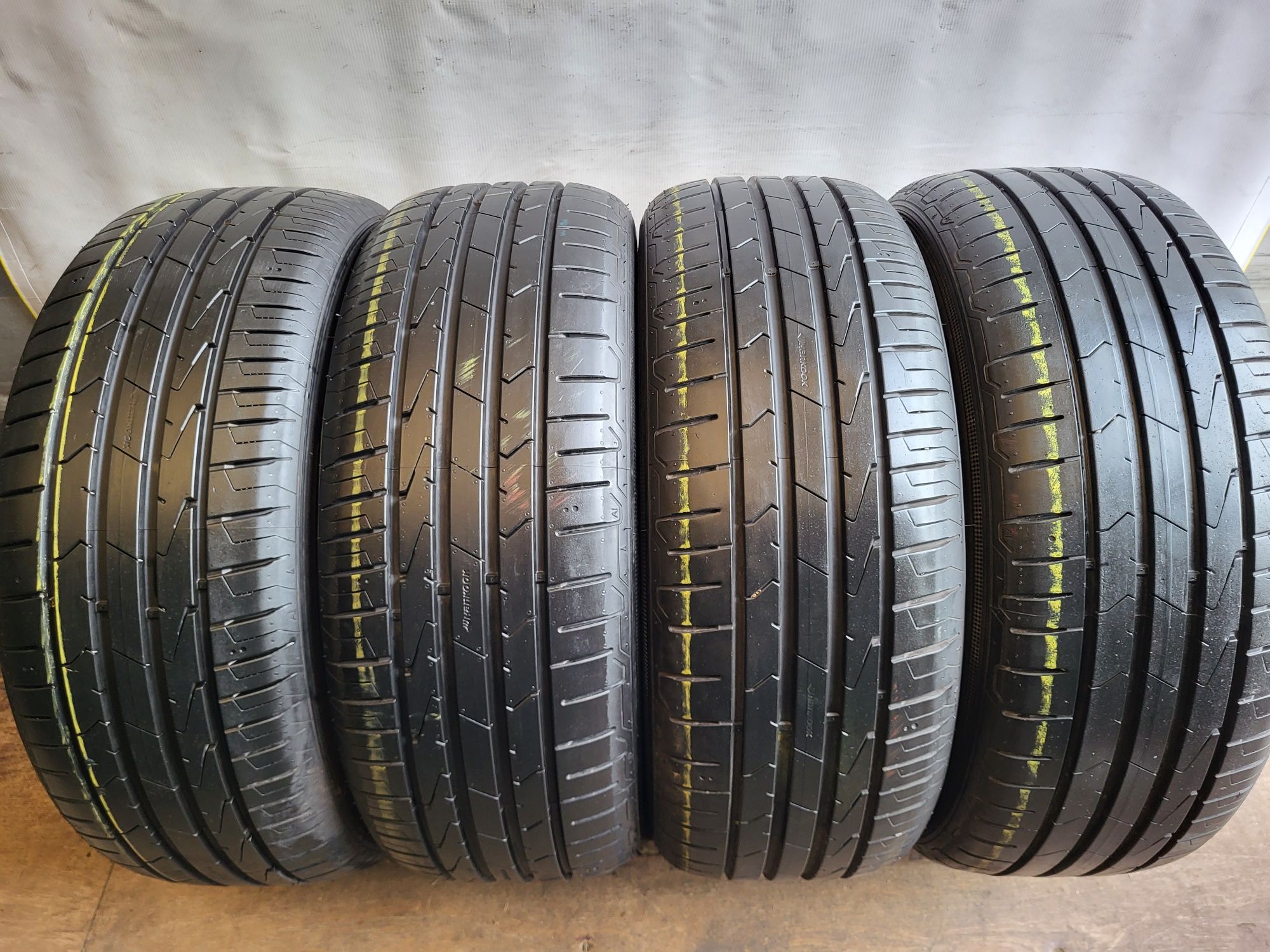 Opony Hankook Ventus Prime3 215 55 R17 komplet 7.7mm