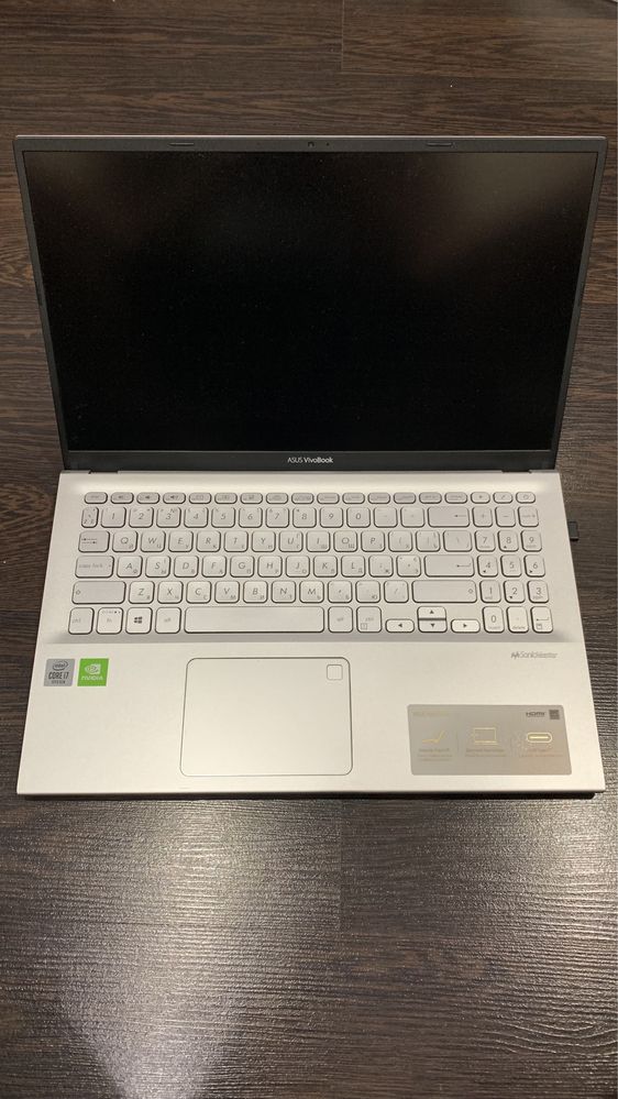 Asus vivobook 15