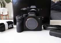 Sony A7 IV ILCE-7M4 | Stan idealny | Mały przebieg | Gwarancja