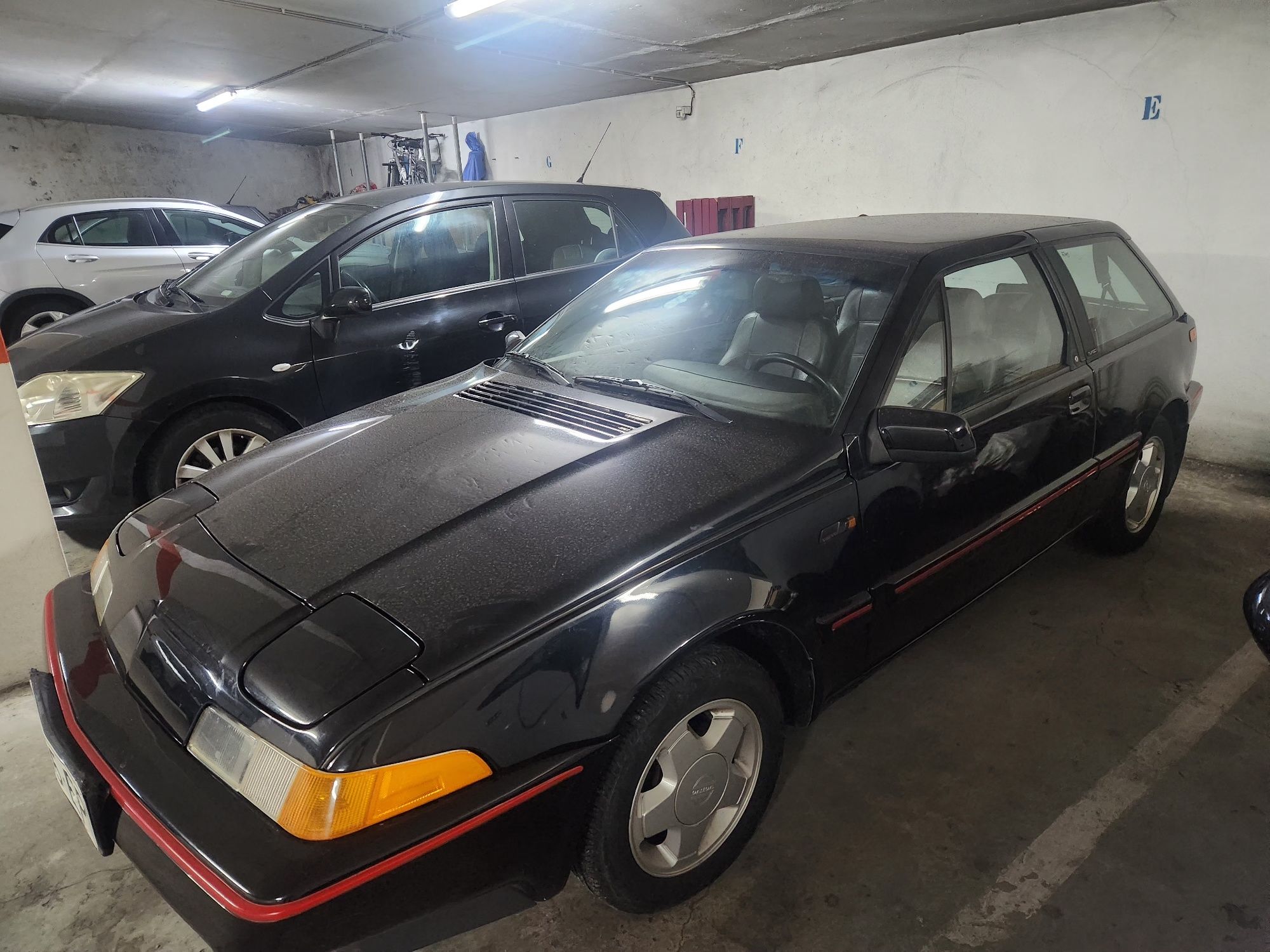 Volvo 480 Turbo Preto