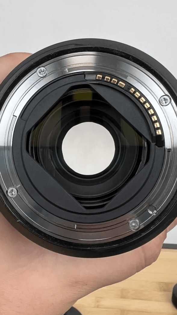 Canon RF 24-70 mm f/2.8L IS USM stan bardzo dobry, pudełko, gwarancja