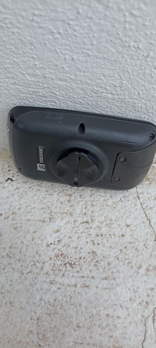 Garmin Edge 810 .