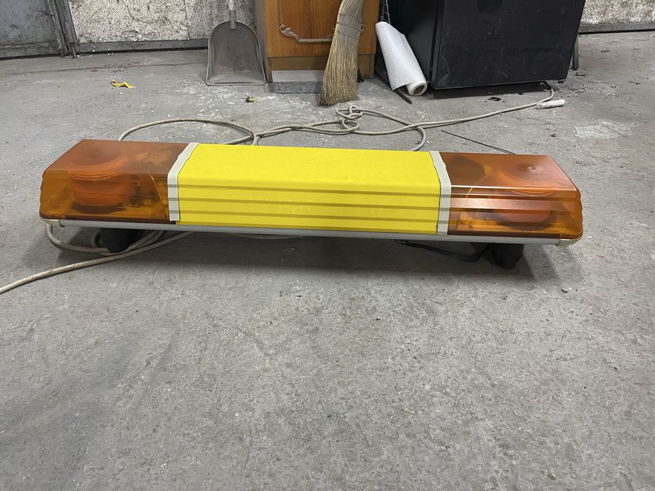 Продам мигалку для спец техники