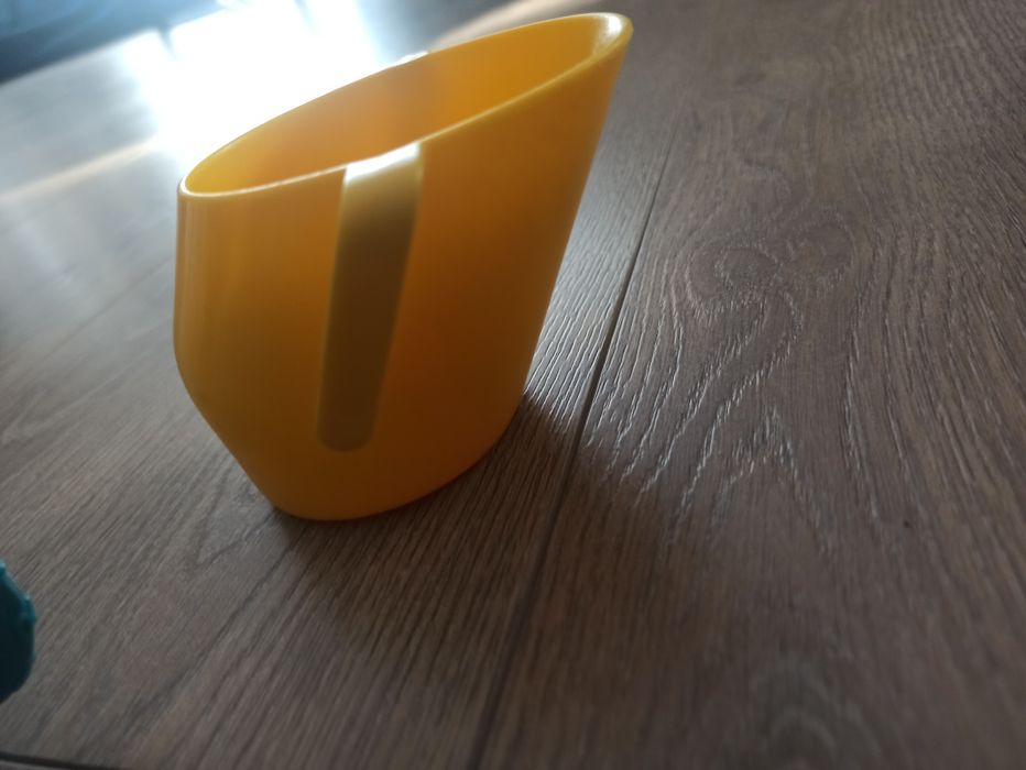 Zestaw naczyń termicznych neno + doidy cup