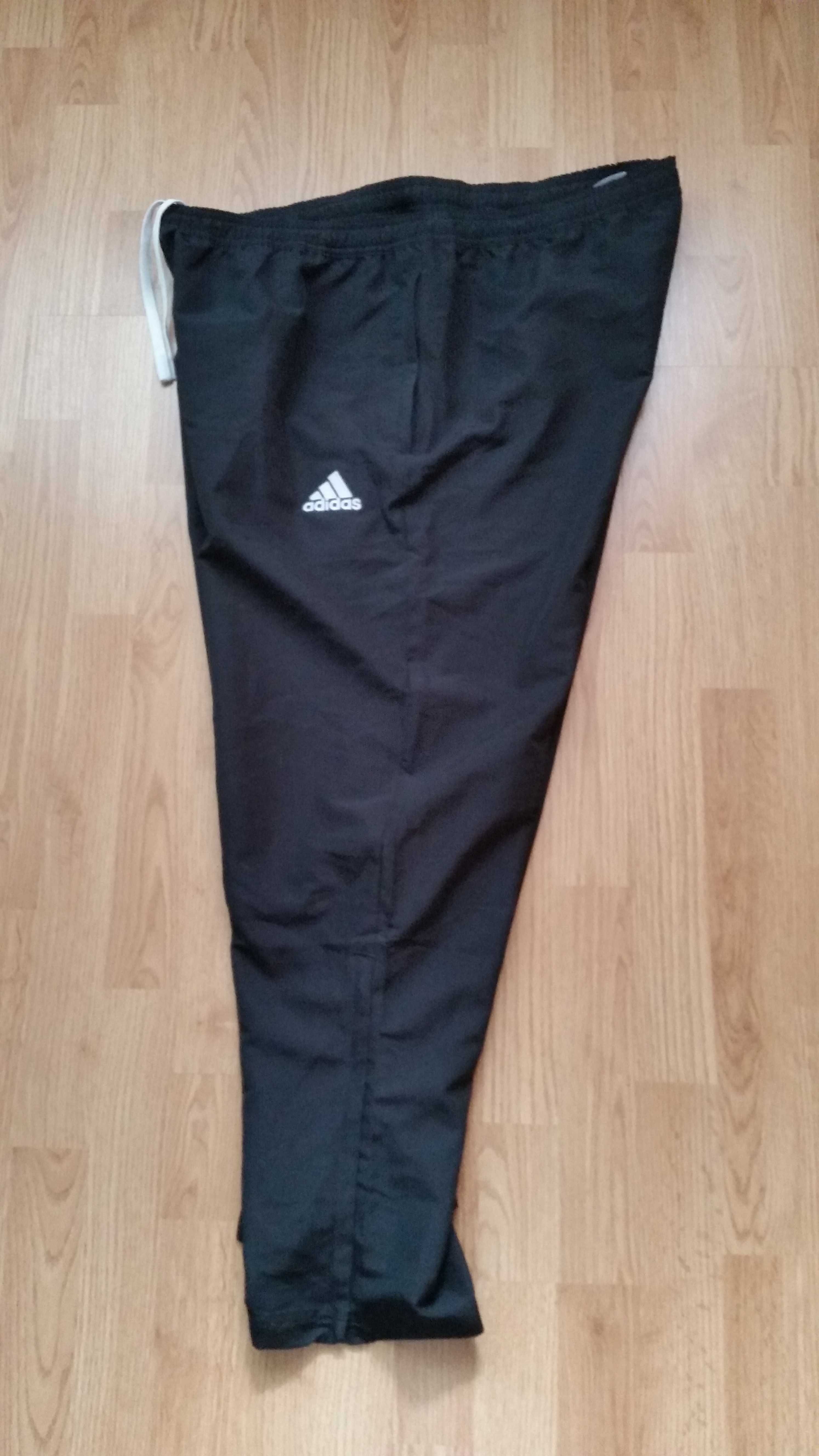 Spodnie dresowe Adidas AeroReady