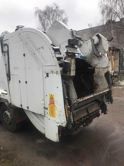 Продам Сміттєвоз Мерседес