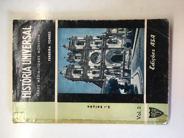 Livro - História Universal (Ferreira Torres)