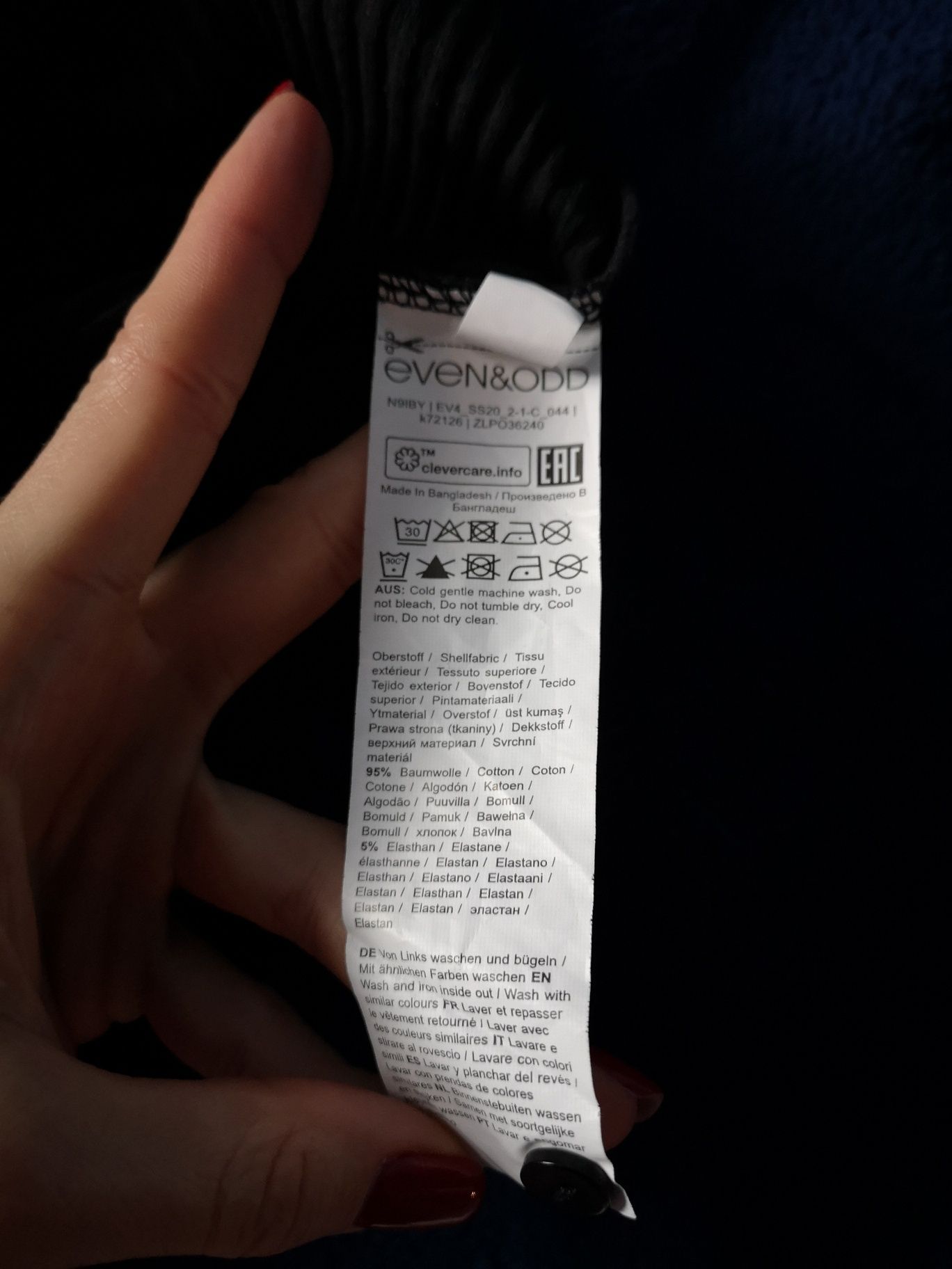 Czarna sukienka bodycon dress dżersej
Rozmiar xs
Stan idealny, nigdy n