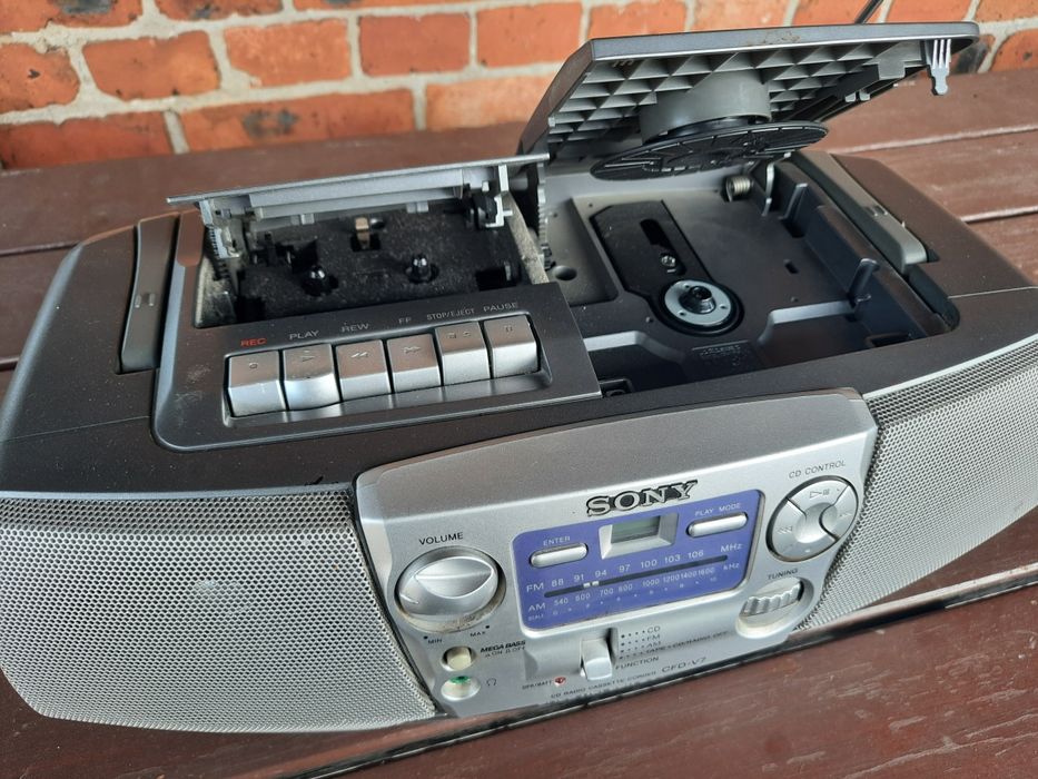Radiomagnetofon Sony boombox przenośny