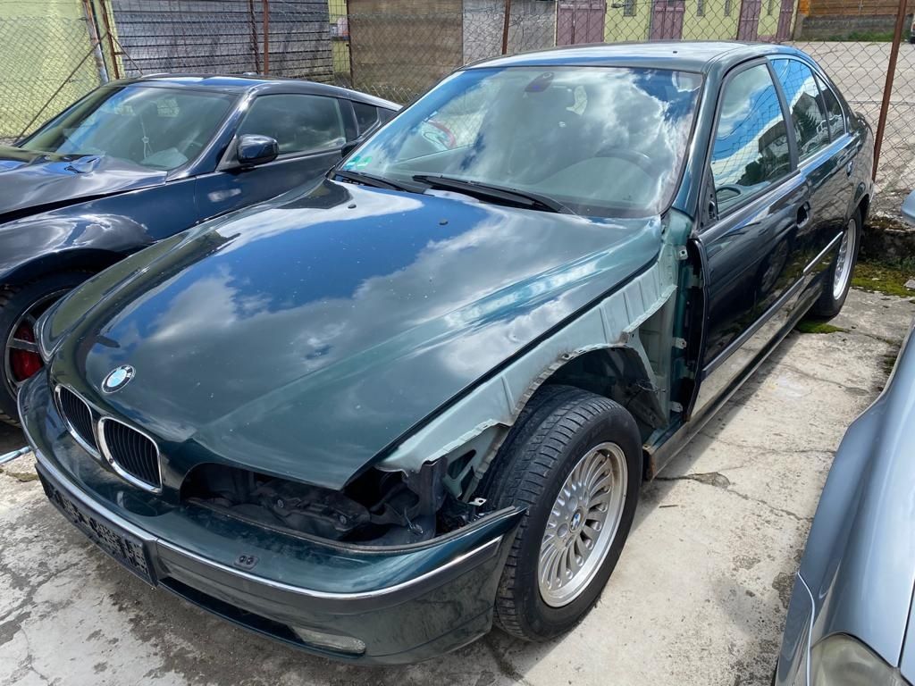 BMW e 39 523ia Oxford gruen2 metalic na części