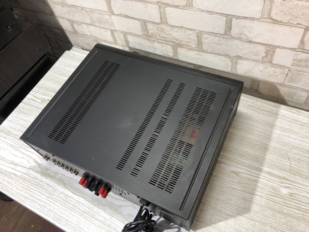 Стерео усилитель/підсилювач  Kenwood KAF 1010 2*60Вт.+1k