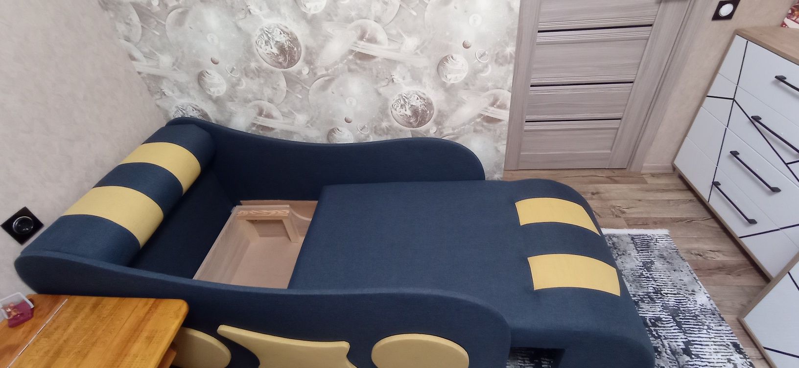 Продам детскую кроватку