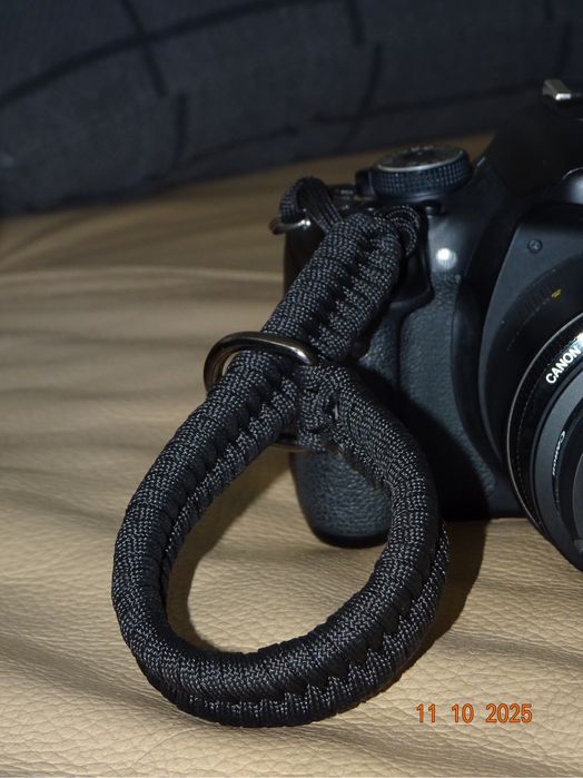 Canon EOS 600D + набір для фотографа